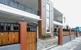 Reddoorz Near Terminal Tirtonadi 2